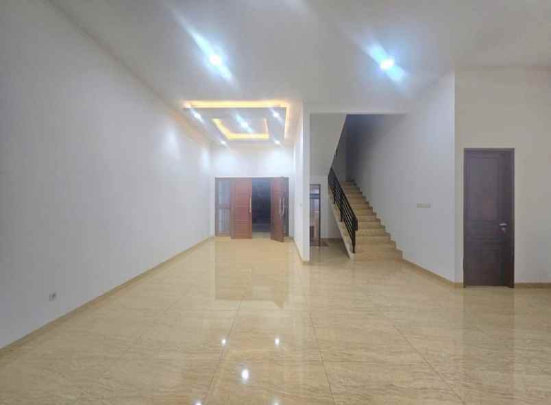 dijual rumah duren sawit jaktim