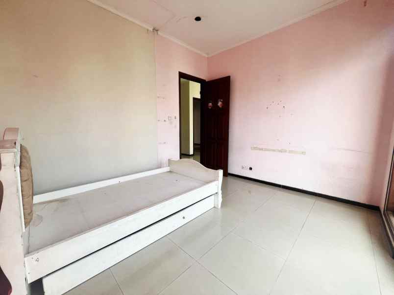 dijual rumah galaxy bumi permai araya 2