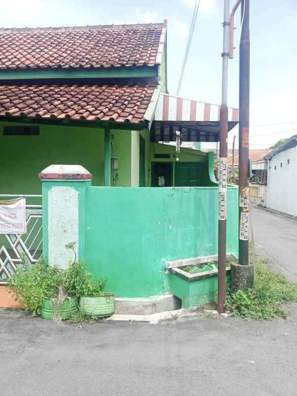 dijual rumah gergunung klaten utara