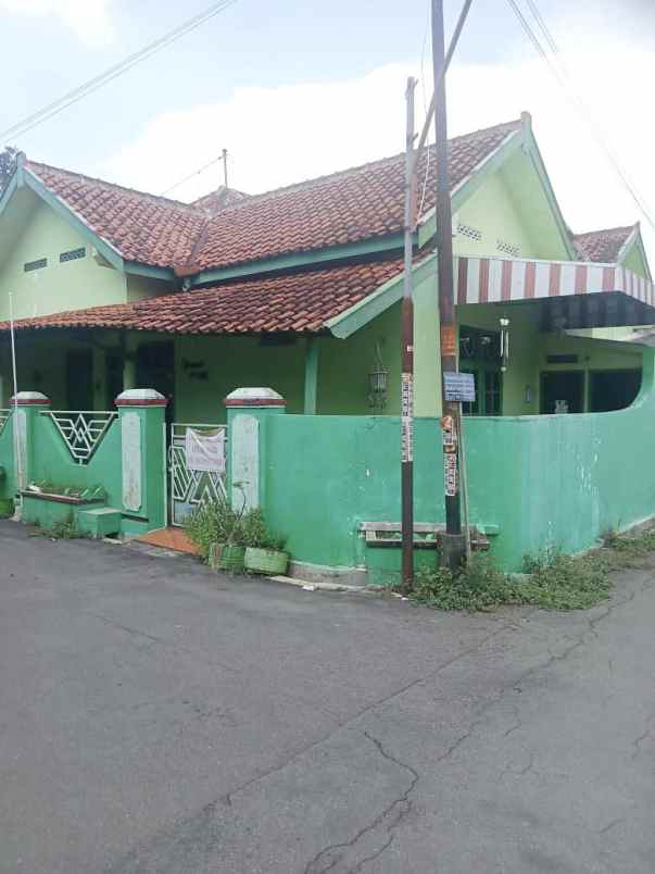 dijual rumah gergunung klaten utara