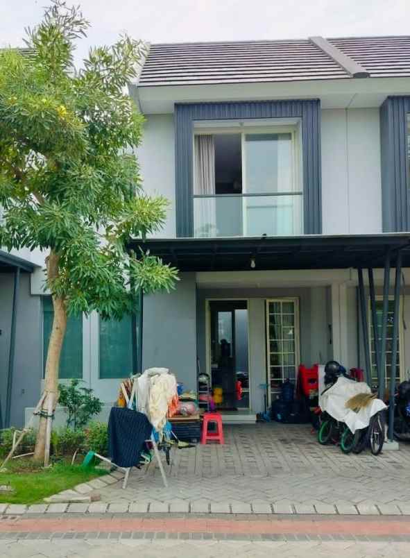 dijual rumah grand pakuwon siap huni