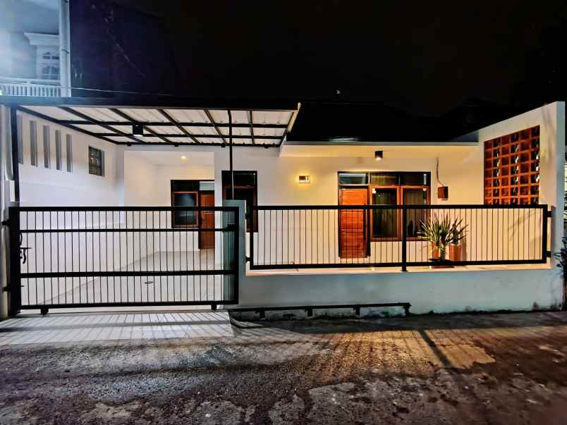 dijual rumah grand sharon santosa asih