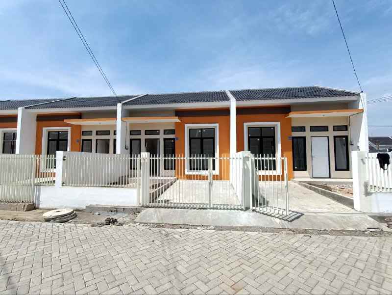 dijual rumah green mansiom juanda