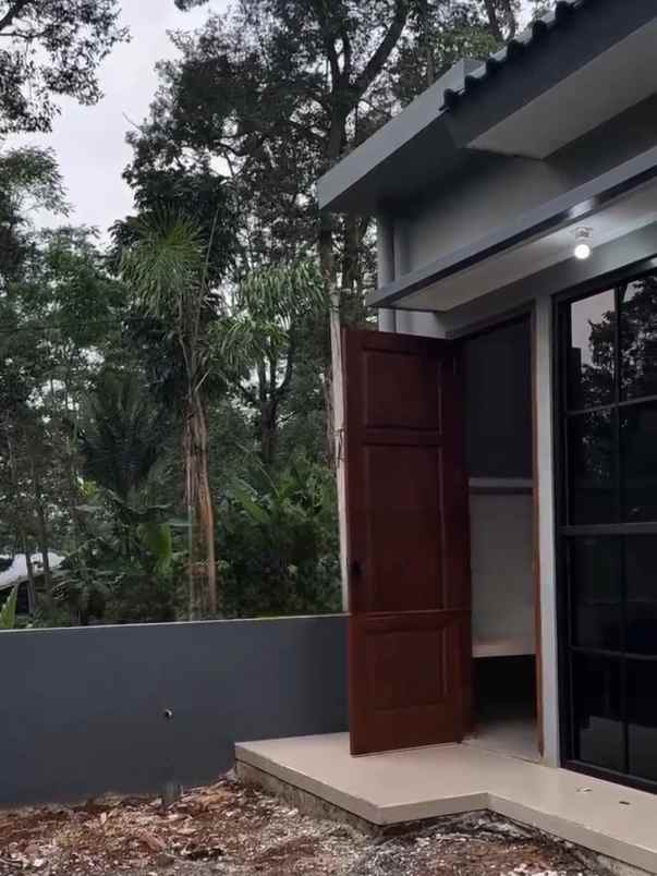 dijual rumah gunung pati