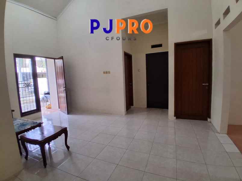 dijual rumah harapan indah cluster aralia