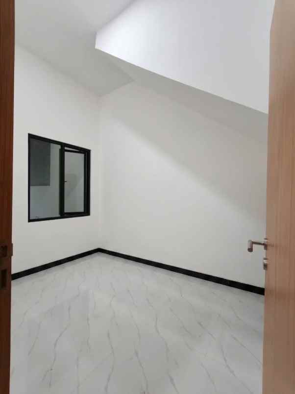 dijual rumah harapan jaya