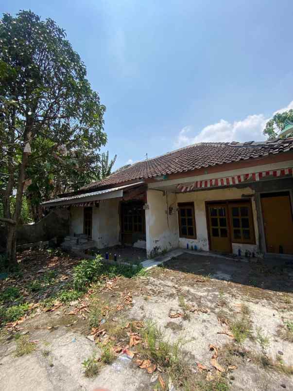 dijual rumah hitung tanah lokasi sulfat kota malang