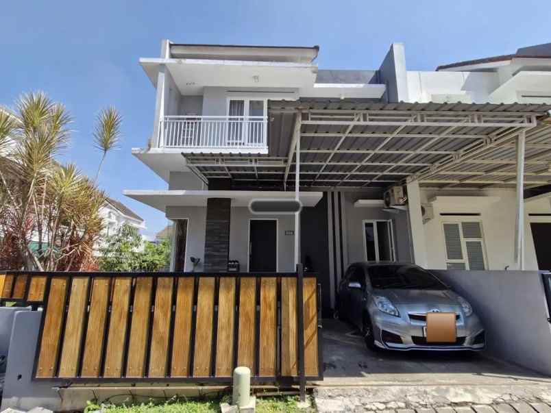 dijual rumah hook lokasi jl ikan gurami kota malang