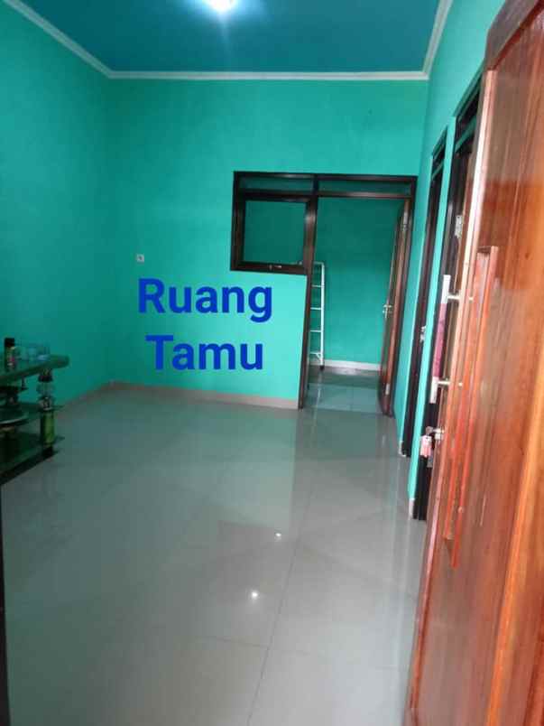 dijual rumah jalan alternatif kota