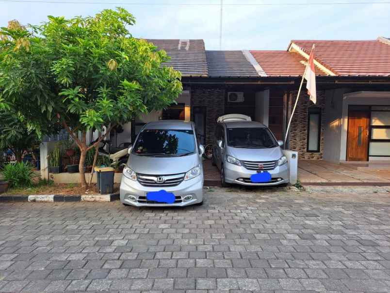 dijual rumah jalan alternatif kota