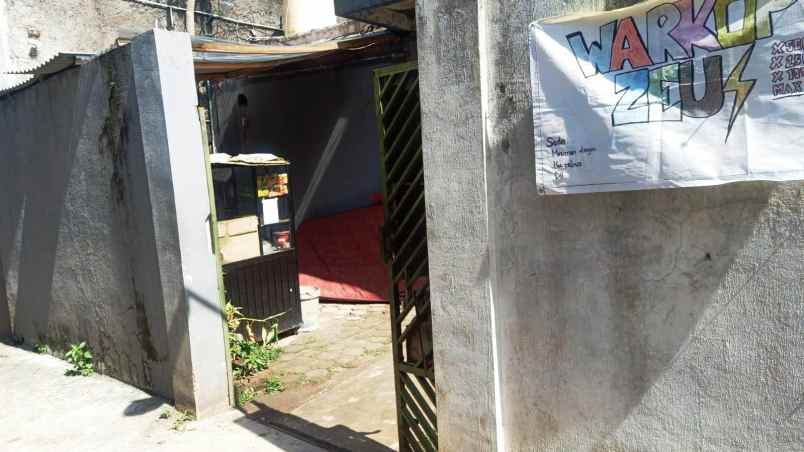 dijual rumah jalan gkpn gg barokah