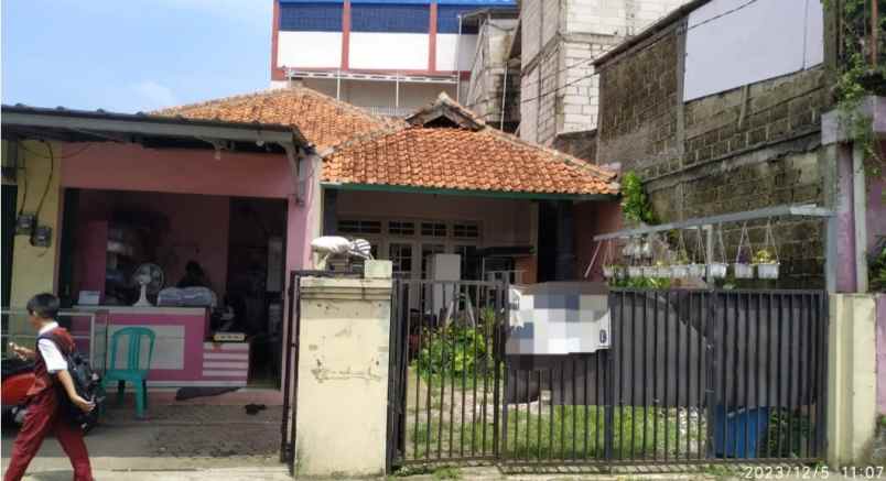 dijual rumah jalan hasan niung kel