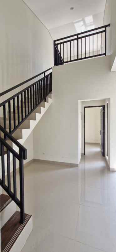 dijual rumah jalan kaliurang km 12