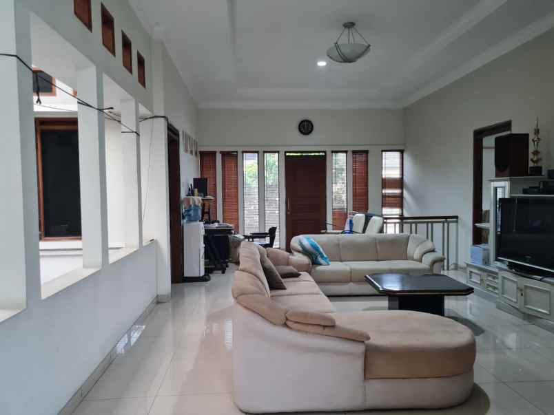 dijual rumah jalan kurdi kota bandung