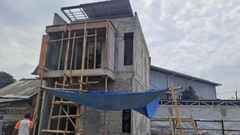 dijual rumah jalan nangka