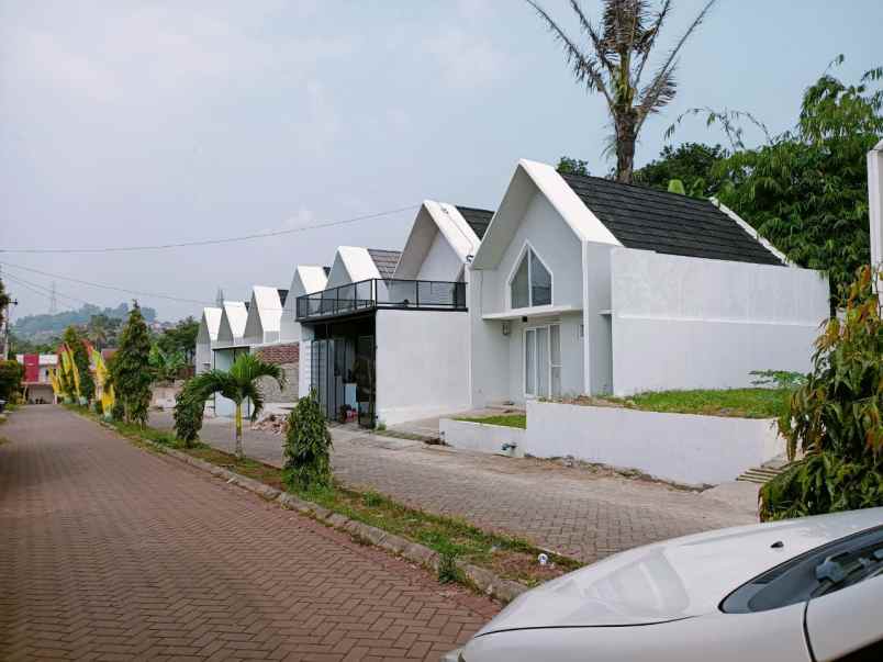 dijual rumah jalan pasir gede