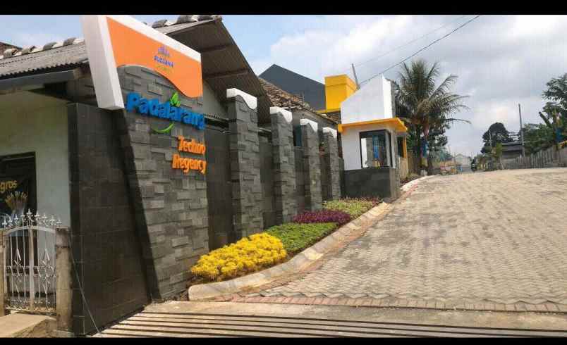 dijual rumah jalan pasir gede