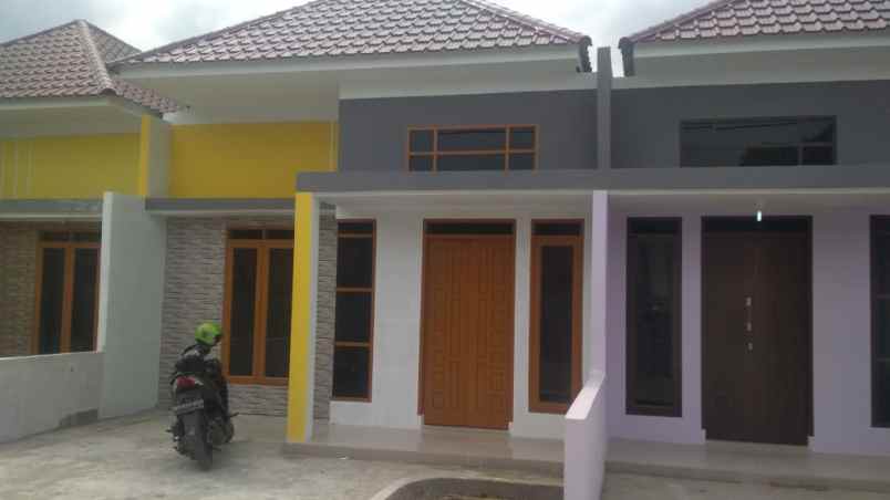 dijual rumah jalan pendidikan 3 gg