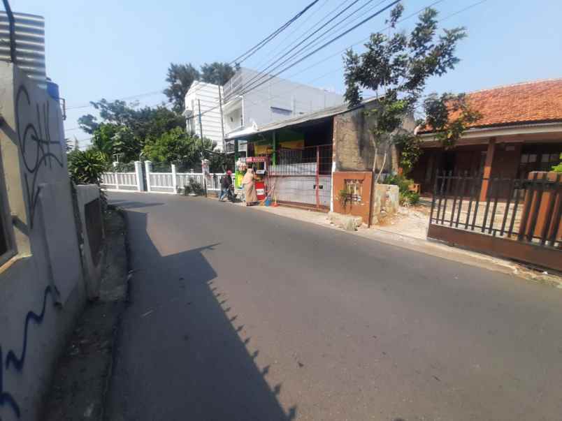 dijual rumah jalan pln no 47 rt 001 rw