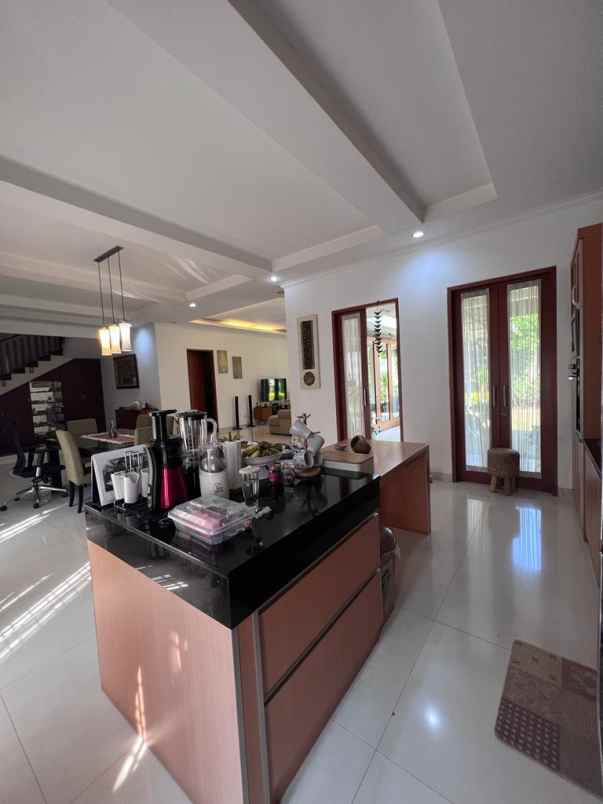 dijual rumah jalan pondok labu