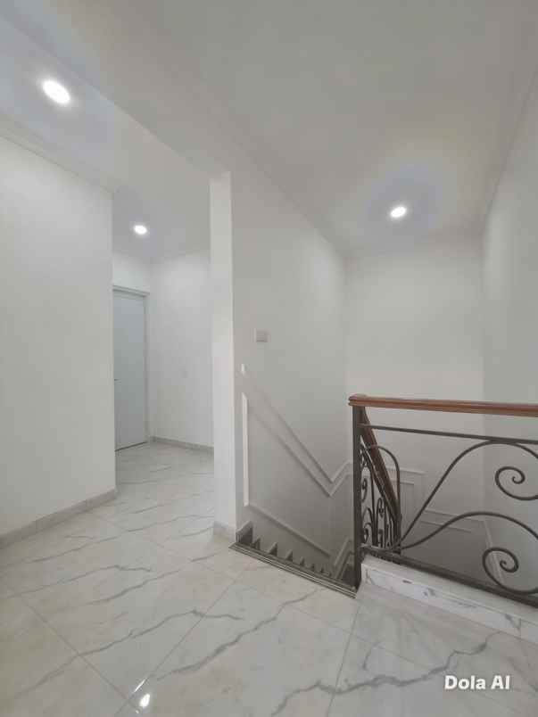 dijual rumah jalan raden sanim tanah
