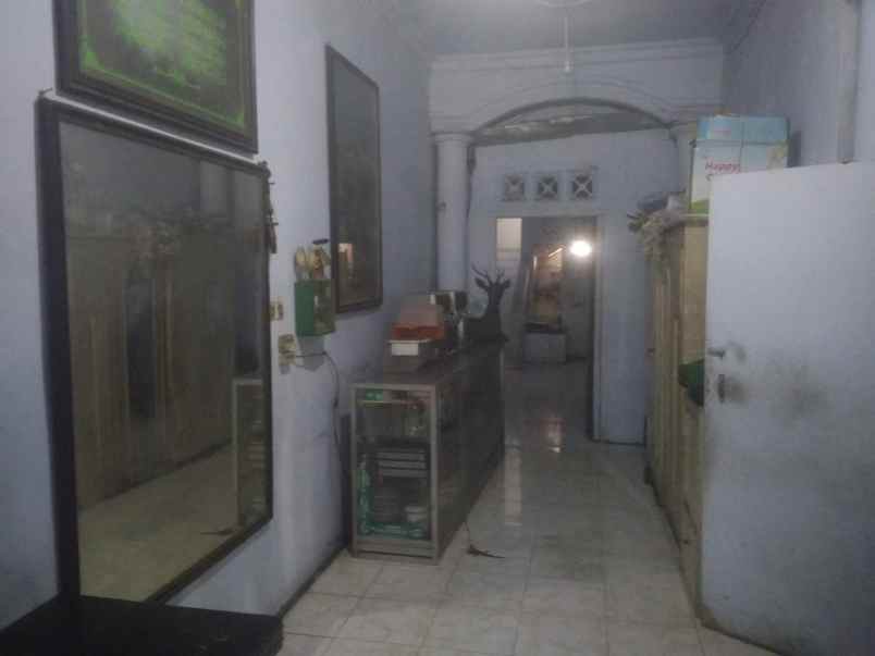 dijual rumah jalan raya bakalan bangil