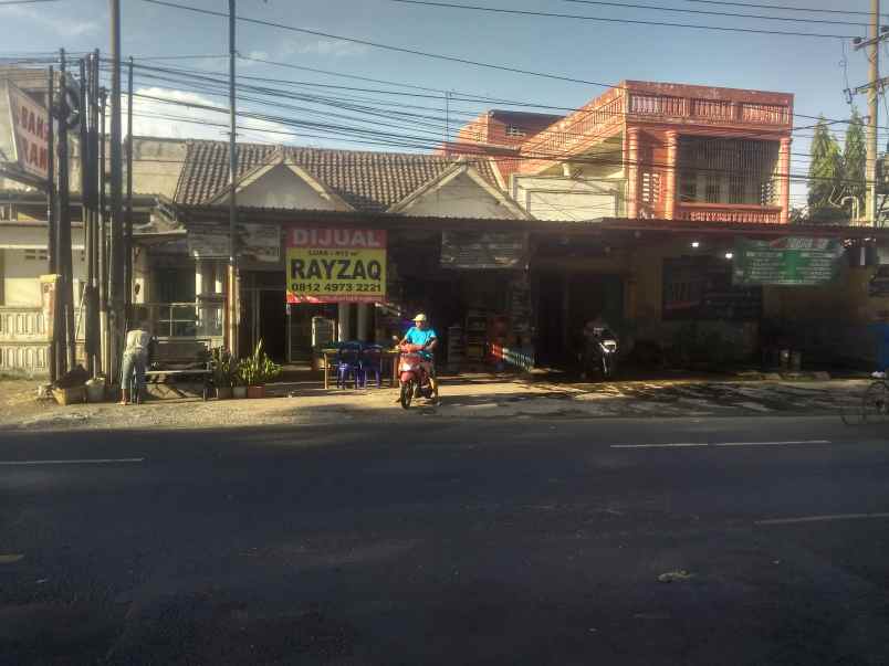 dijual rumah jalan raya bakalan bangil