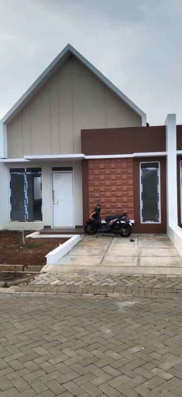 dijual rumah jalan raya cimahpar