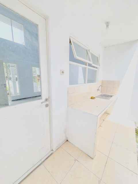 dijual rumah jalan raya meliling