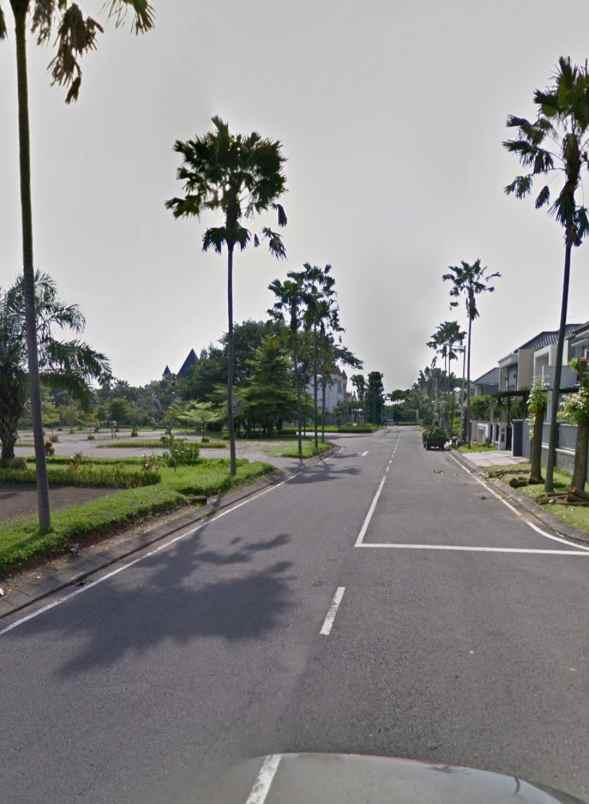 dijual rumah jalan royal residence
