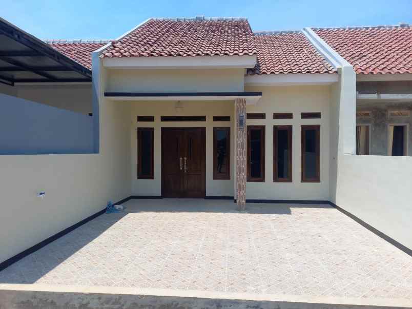 dijual rumah jati mekar bojongwaru