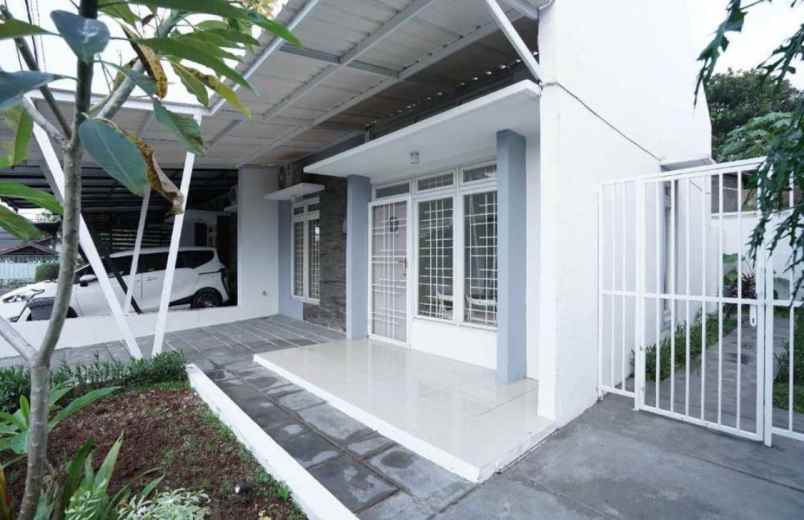 dijual rumah jatiasih bekasi