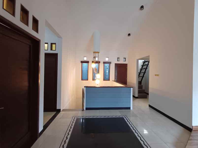 dijual rumah jatibening 2 jatibening bekasi