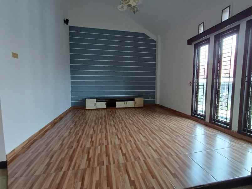 dijual rumah jatibening 2 jatibening bekasi