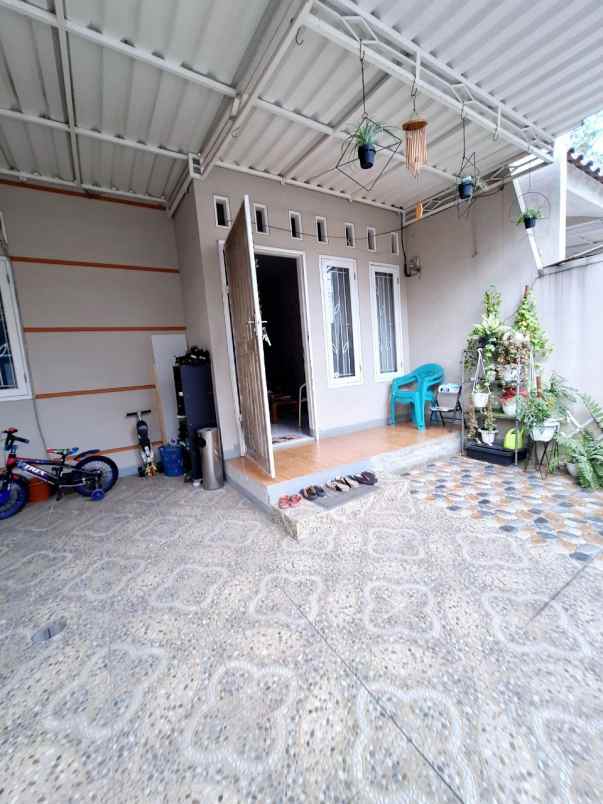 dijual rumah jatimakmur