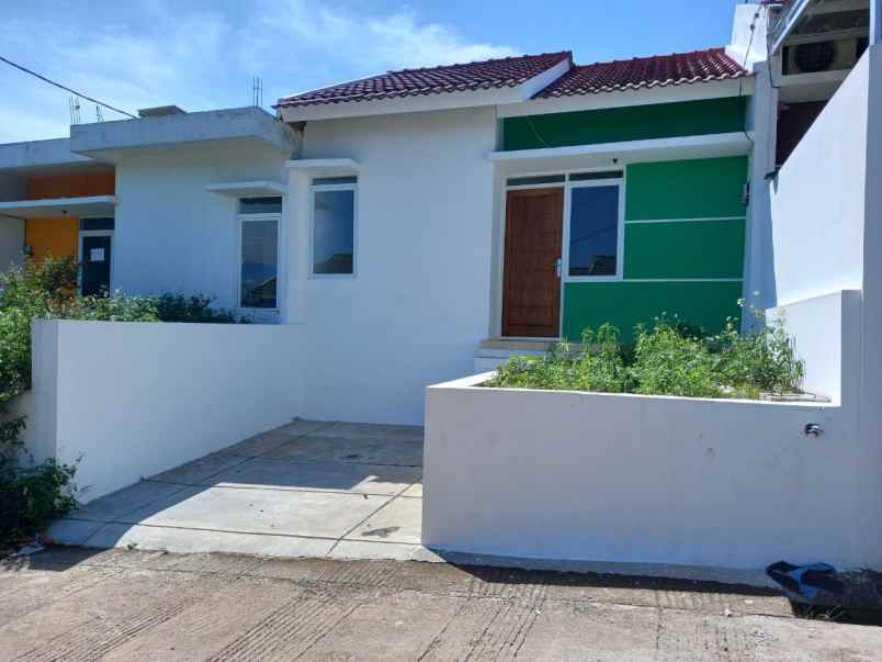 dijual rumah jatinangor