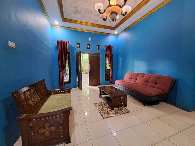 dijual rumah jejalen tambun