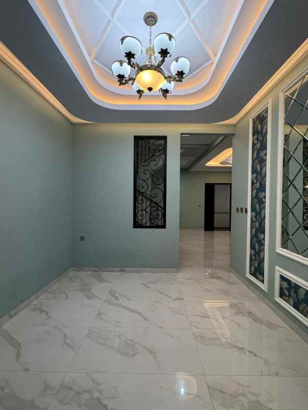 dijual rumah jl abadi