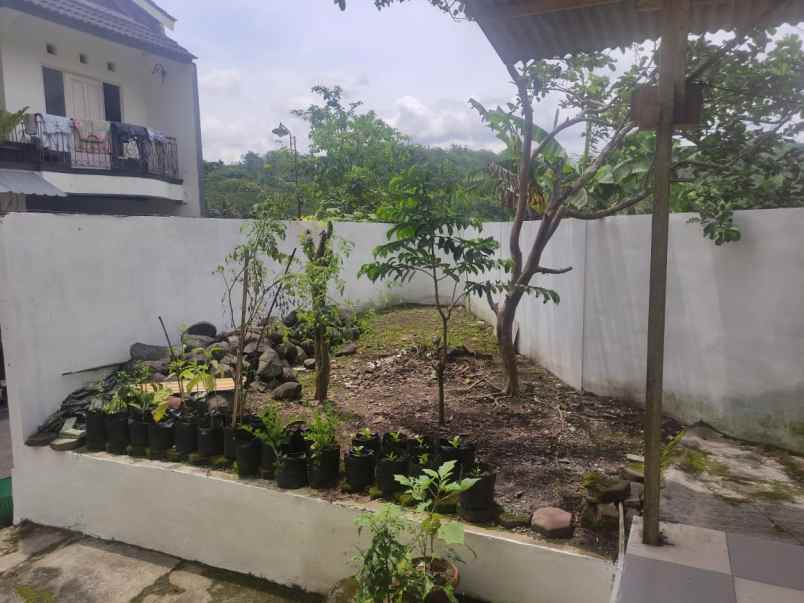 dijual rumah jl arwana raya 9 cacaban