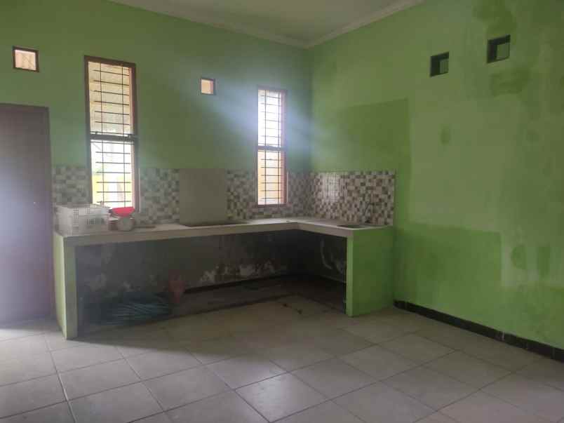 dijual rumah jl arwana raya 9 cacaban