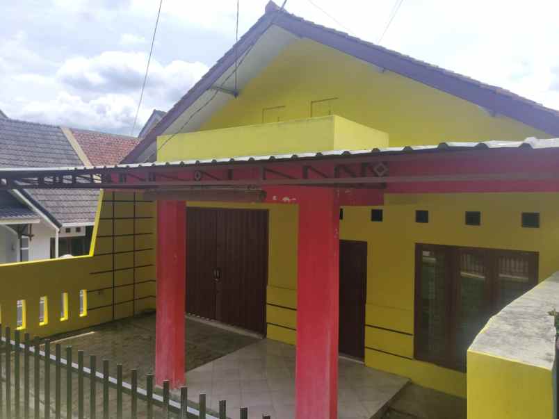 dijual rumah jl arwana raya 9 cacaban