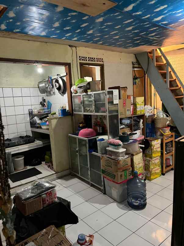 dijual rumah jl cibolerang gang taruna 4