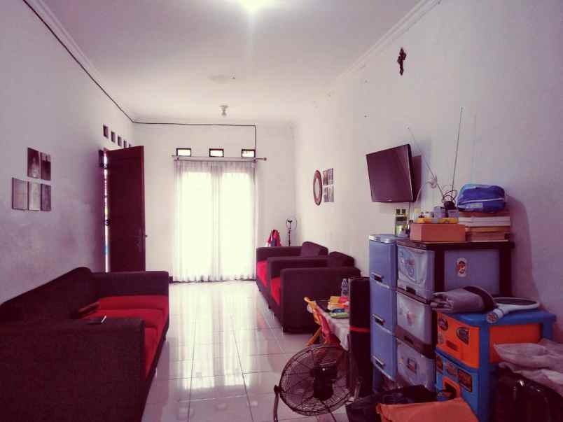 dijual rumah jl ciputat baru