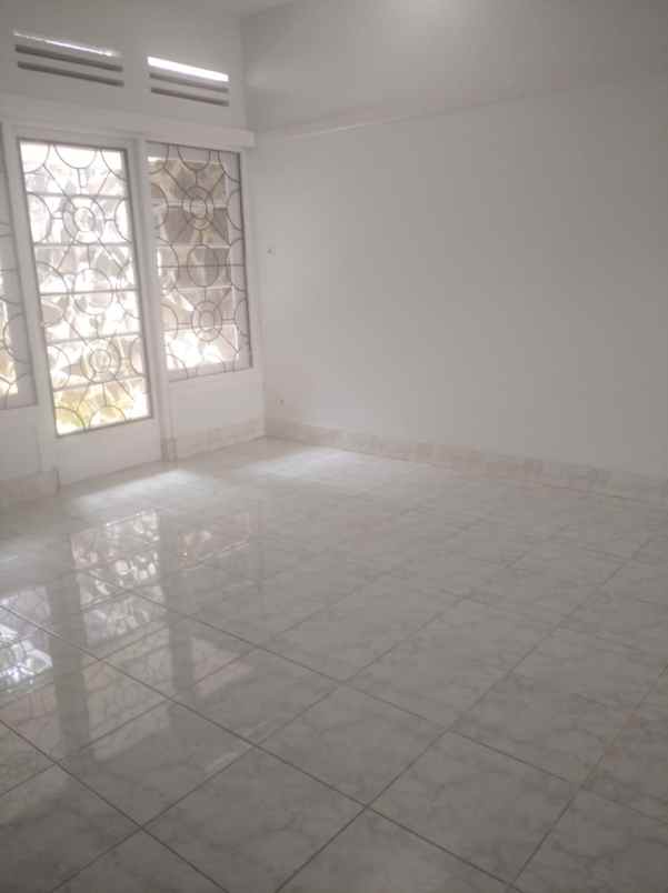 dijual rumah jl diponegoro banda