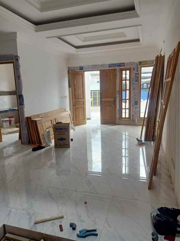 dijual rumah jl duren sawit jakarta timur