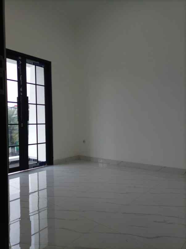 dijual rumah jl duren sawit raya duren