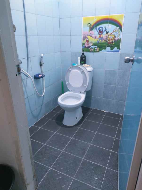 dijual rumah jl indrapuri