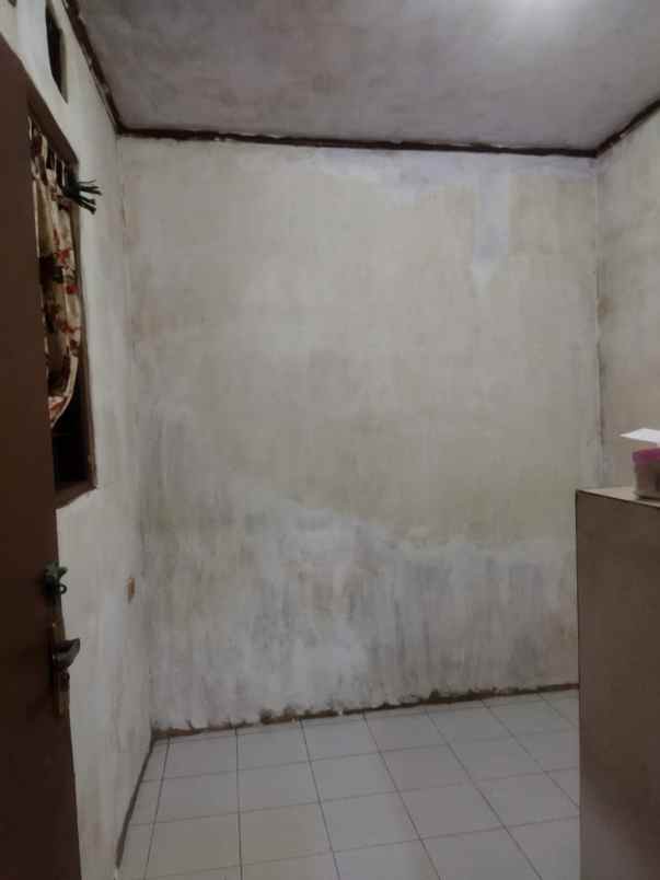 dijual rumah jl kh abdurrahman no 148