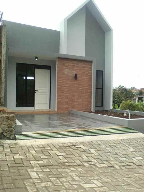 dijual rumah jl lebakgede cimeunyan