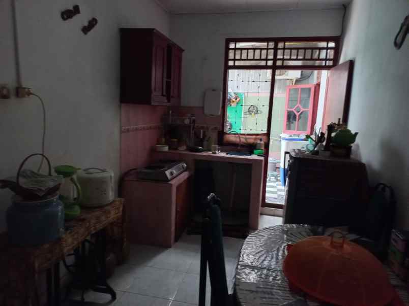 dijual rumah jl mampang indah 2 blok e no 2